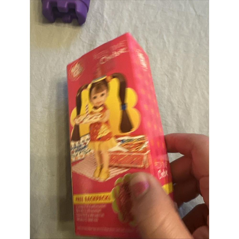 Kelly Club Pizza Time Chelsie Mattel Barbie Doll - Picture 2 of 8